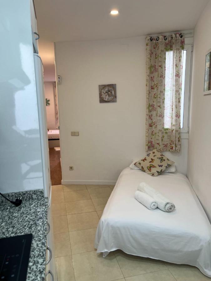 Cozy Studio With Amazing Terrace Near Plaza Espana Barcelona Ngoại thất bức ảnh